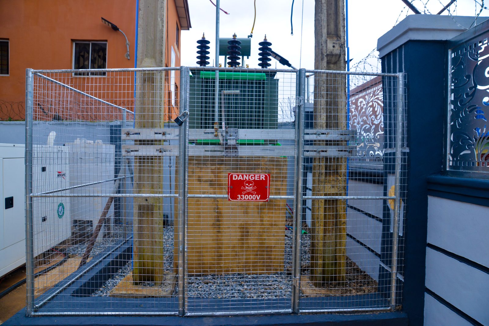 Dedicated electricity transformer